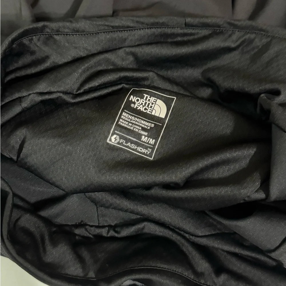 The North Face Shorts I Charcoal Gray I Size M